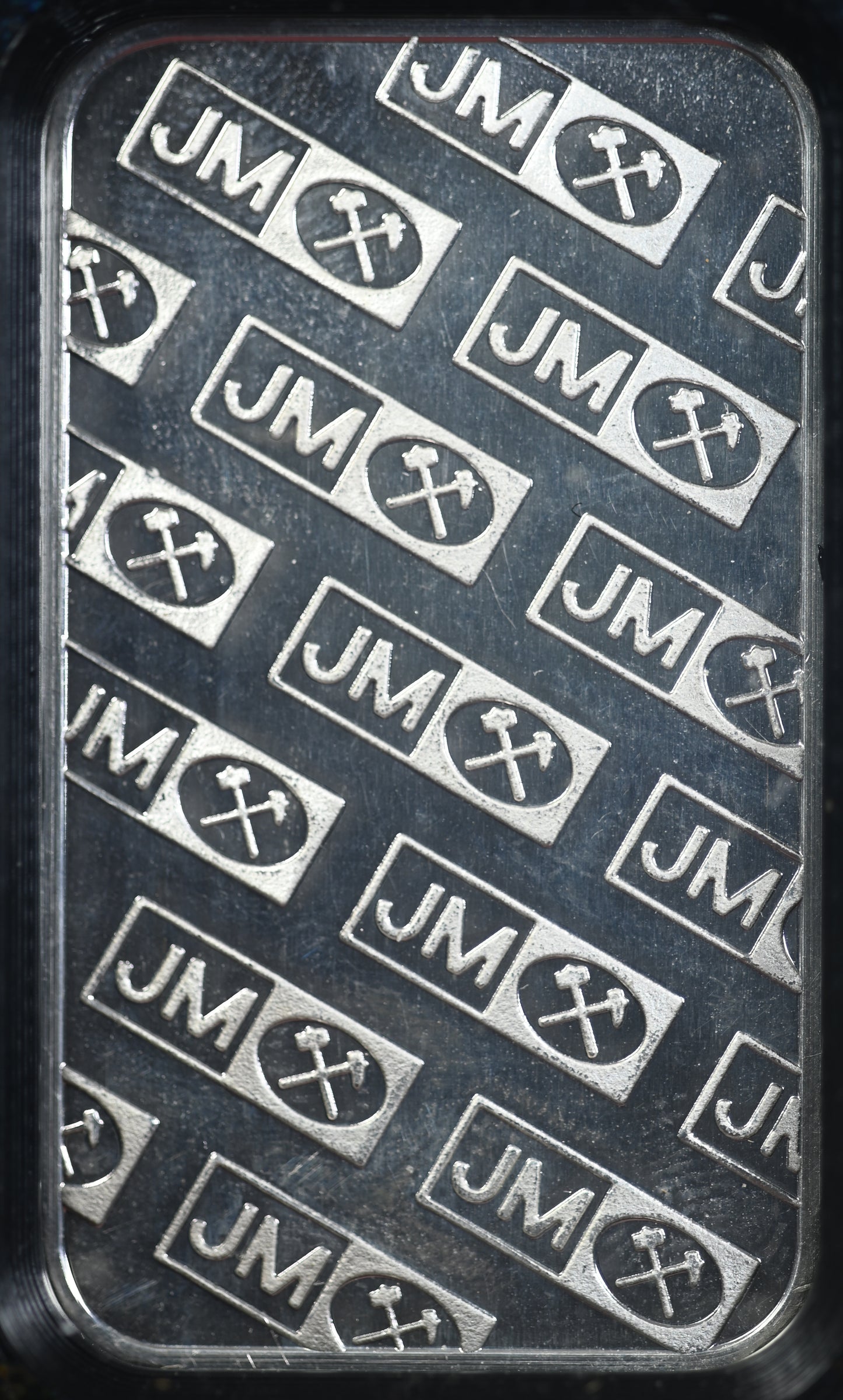 1982 Johnson Matthey JM Crossed Hammers 1oz Pressed Silver Bar BAC 9.7 Oversized Holder